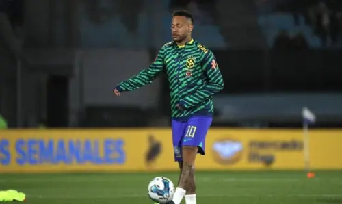 Felipe Melo arremete contra la selección brasileña y exige la aparición del salvador Neymar