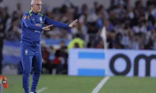 Brasil busca deshacerse del enorme fracaso que ha sido Dorival Júnior.
