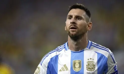 Leo Messi sorprende a Raphinha y desata la ira de Brasil