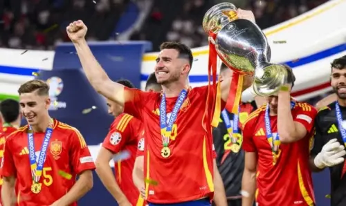 El Olympique de Marsella mantiene el contacto con Aymeric Laporte