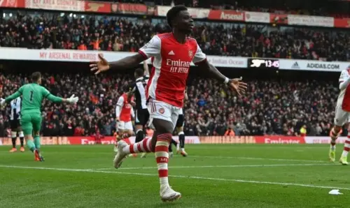 Arsenal: Bukayo Saka regresa a los entrenamientos