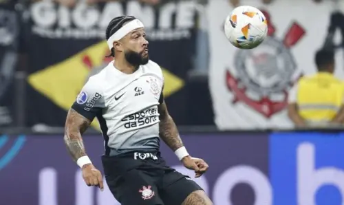 Corinthians: primer título para Memphis Depay