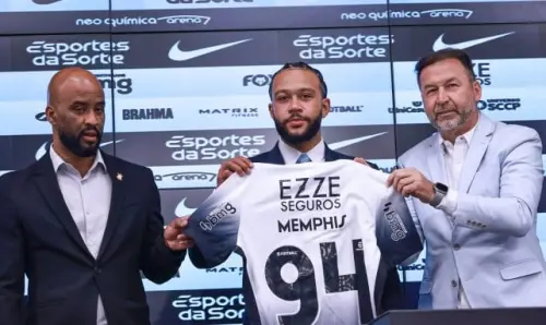 Corinthians: Memphis Depay desata una gran pelea