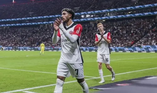 El Manchester City ficha a un jugador clave del Eintracht de Fráncfort