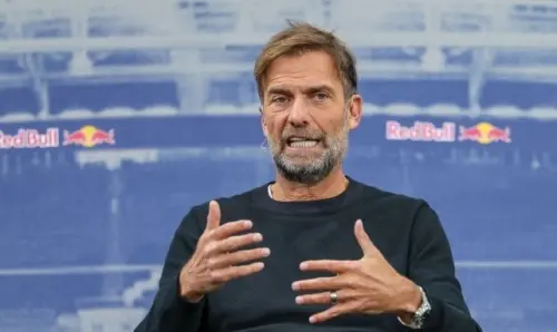 Paris FC: Pierre Ferracci se pronuncia contundentemente sobre Jürgen Klopp y Red Bull