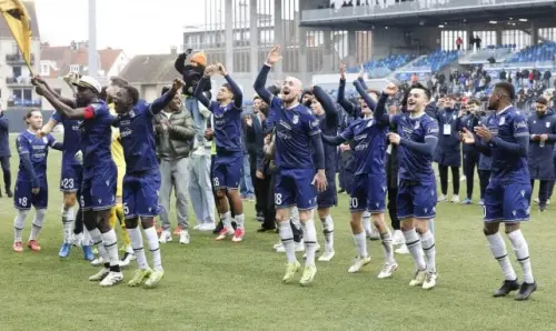 Ligue 2: Dunkerque se lleva el duelo ante Guingamp