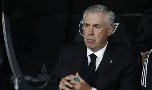 Real Madrid: Carlo Ancelotti advierte a Vinicius sobre su posible reemplazo