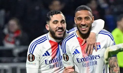 OL: el intercambio lunar entre Cherki y los comentaristas de DAZN