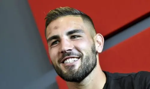 Montpellier: Andy Delort, ausente en los entrenamientos, participa en un torneo de pádel