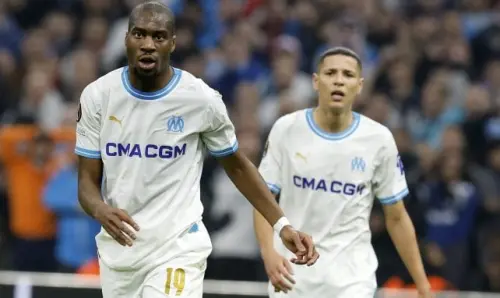 OM: Geoffrey Kondogbia defiende a Roberto De Zerbi ante las críticas