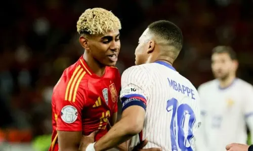 Lamine Yamal está aterrorizando a Kylian Mbappé