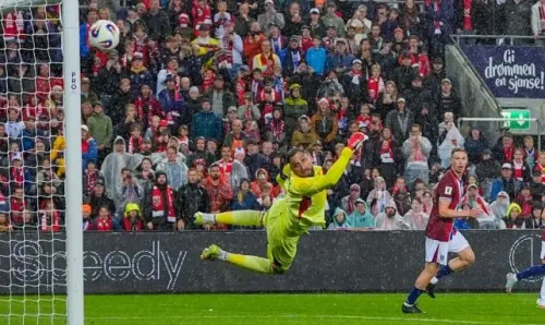 Italia: Gianluigi Donnarumma pasa por un calvario con la selección