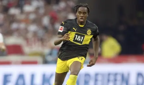 Dortmund: acuerdo preliminar entre Jamie Gittens y el Chelsea